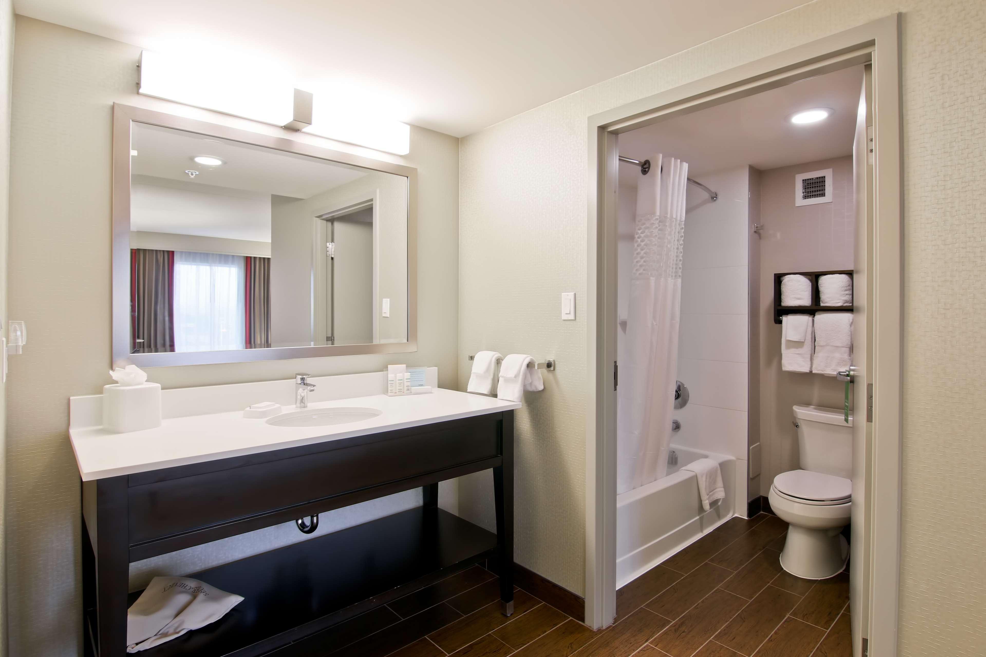 Hampton Inn & Suites By Hilton Toronto Markham Exteriér fotografie